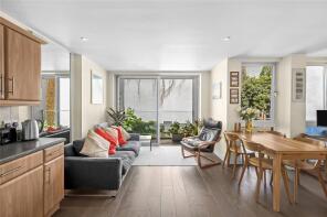 9, Crabtree Place, Whitfield Street, London W1T 2AT