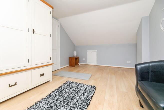 2 bed Terraced Bungalow for sale Image 11