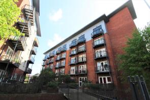 18, Marcus House, New North Road, Exeter EX4 4JN