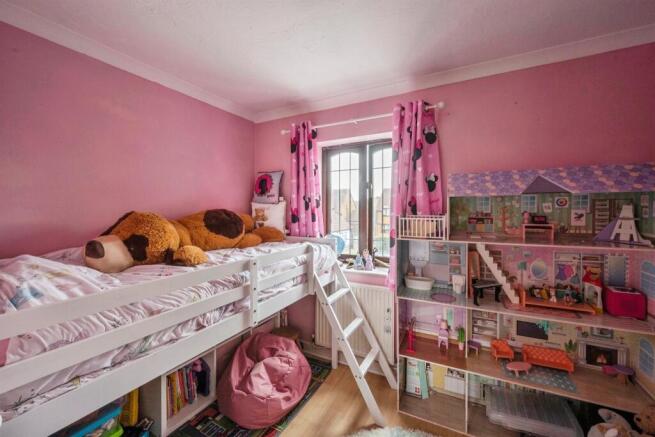 2 bed Semi-Detached for sale Image 9