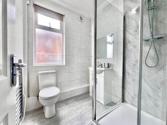 Shower Room/ WC