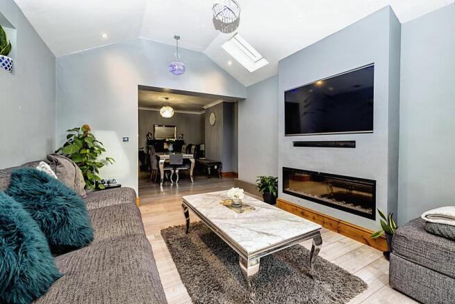 Living / Dining Room