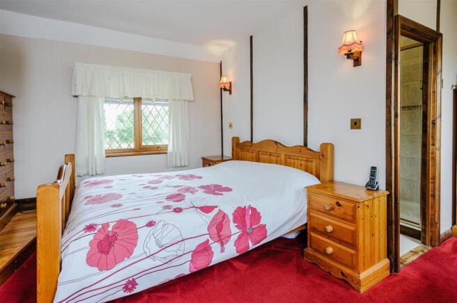 master bedroom.jpg