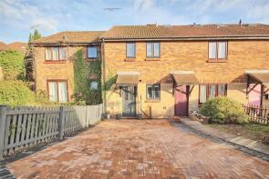 37, Page Hill, Ware SG12 0RZ