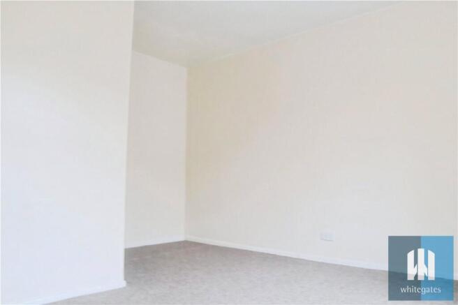2 bed Terraced to rent Image 4