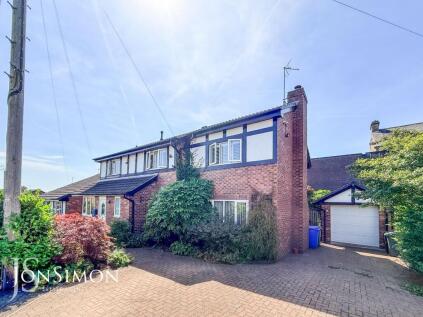 Helmsdale Close, Ramsbottom, Bury, BL0