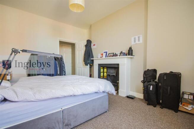 1 bed Apartment to rent Image 9