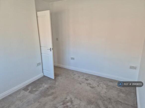 3 bed Detached to rent Image 11