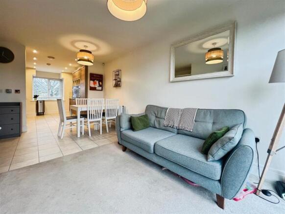 Lounge/Diner/Kitchen