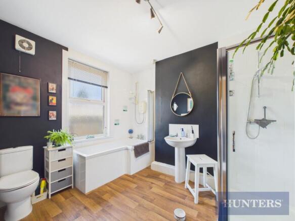 3 bed Terraced for sale Image 12