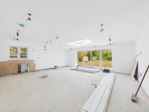 Open plan kitchen/dining room