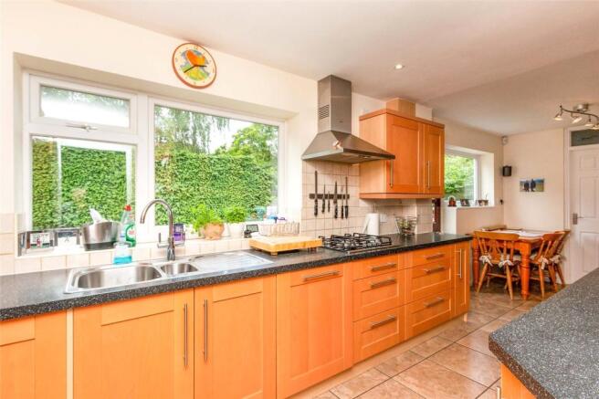 Kitchen/Breakfast