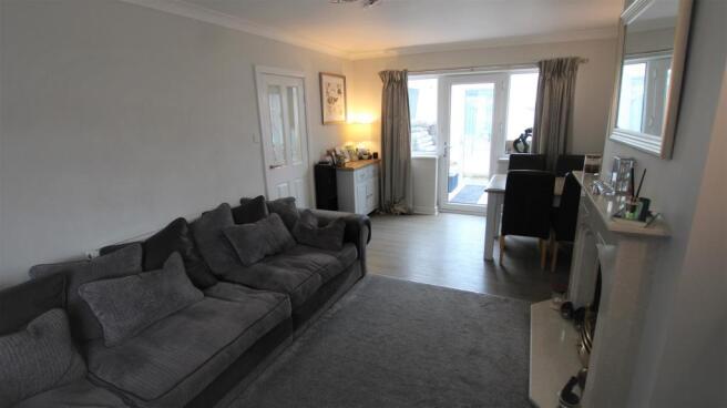 Living / Dining Room