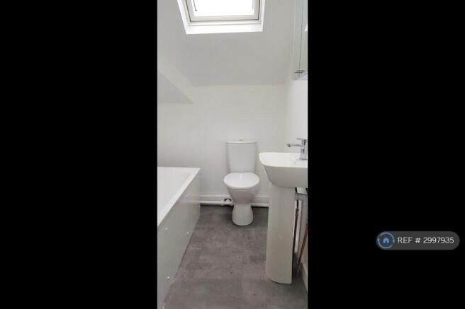 1 bed Flat to rent Image 8