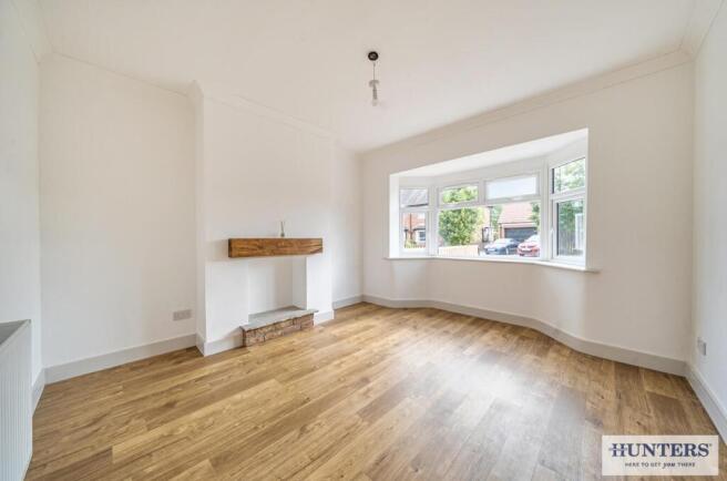 4 bed Semi-Detached for sale Image 9