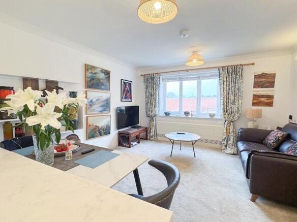 2 bed Apartment for sale Image 9