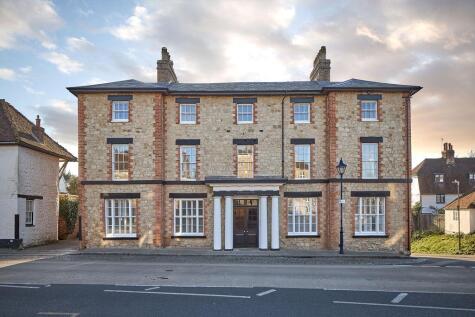 Grand Royal Oak, Sevenoaks, Kent TN13