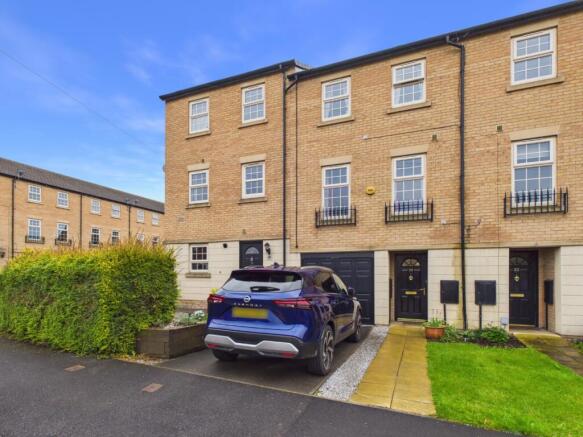 3 bed Semi-Detached for sale Image 12