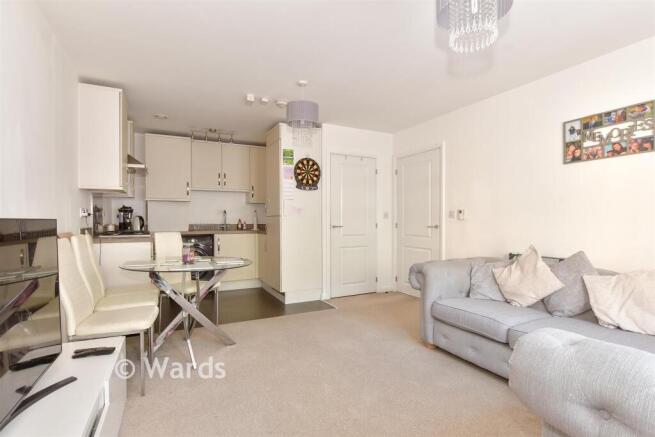 Lounge/Kitchen/ Dining Area