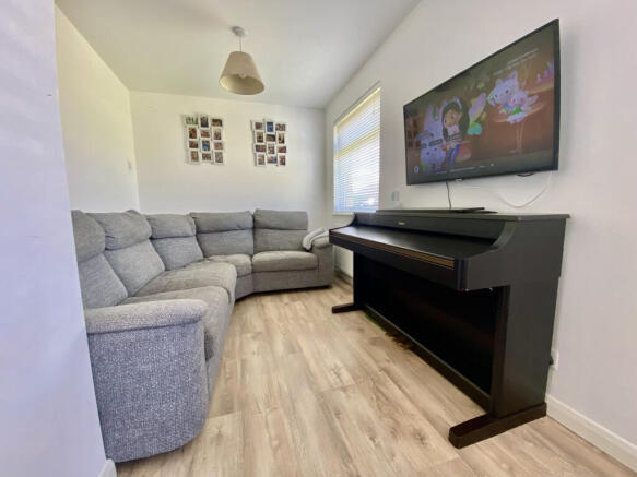 lounge area 