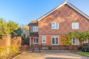 26, Leather Lane, Guildford GU5 9NB