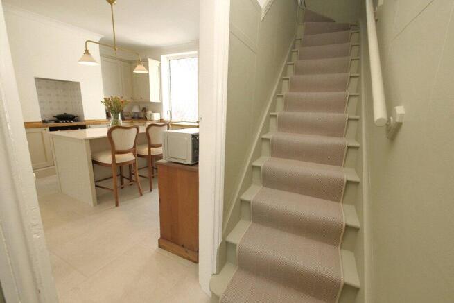3 bed Terraced for sale Image 9