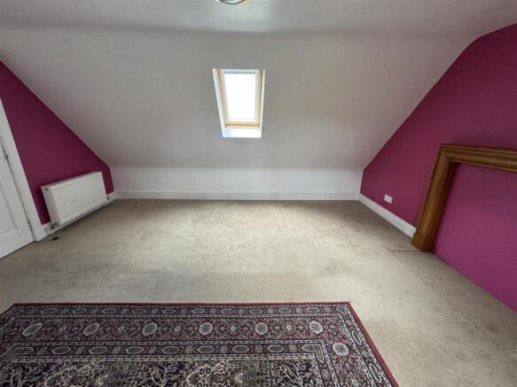 BEDROOM 2 USE.JPG