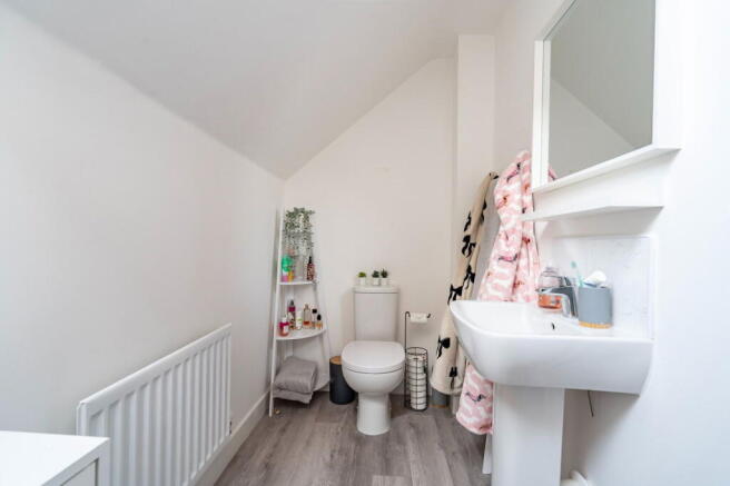 3 bed Semi-Detached for sale Image 11