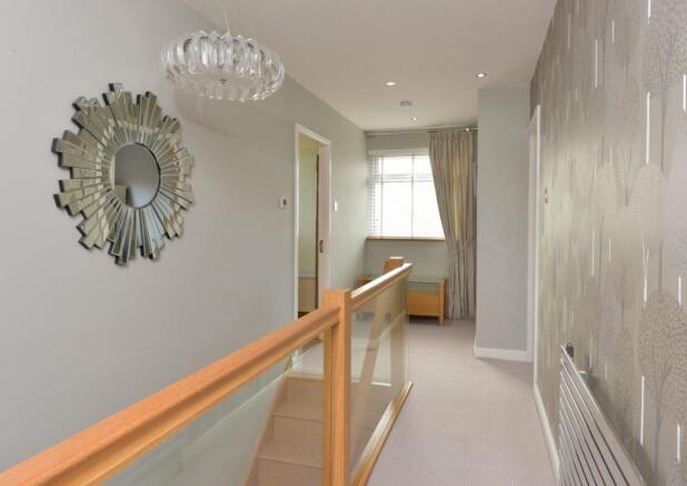 4 Valley View_048.jpg