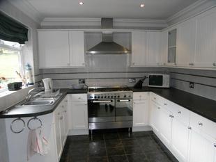 Fitted Kitchen