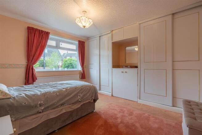 28 Siddington Avenue-23.jpg