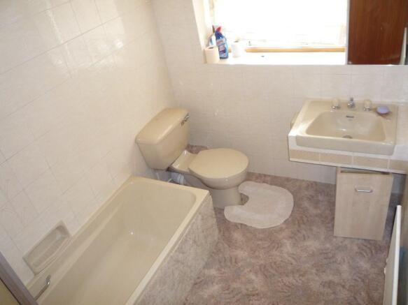 Photo 10