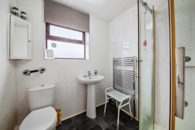 3 bed Semi-Detached for sale Image 11