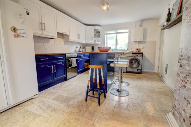 Kitchen 2