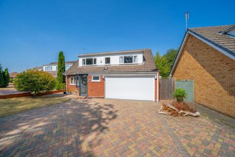 Church Walk, Stourport-On-Severn, DY13