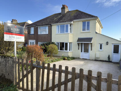 Bere Ferrers, Yelverton