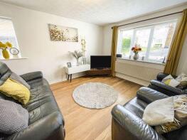37, Whiteoak View, Bolton BL3 1ST