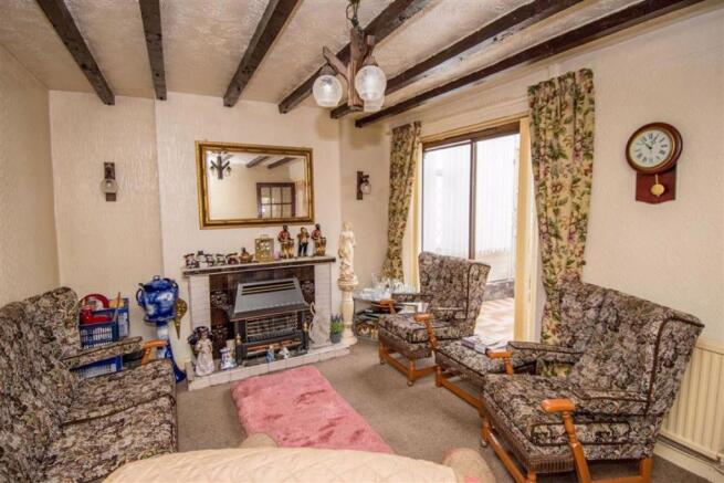 DINING ROOM/SECOND LOUNGE