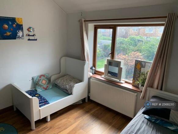 Double Bedroom 2 - Garden View