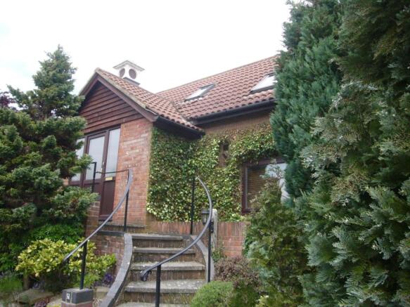 f 025.JPG