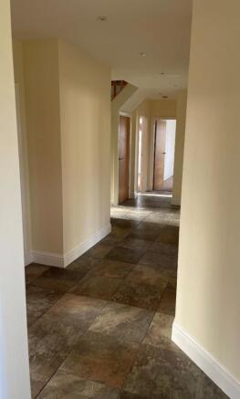 Poppy Meadows Hallway.jpg