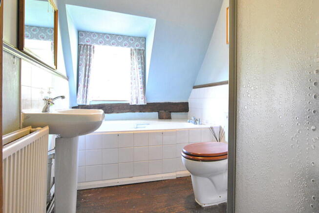 Photo 11