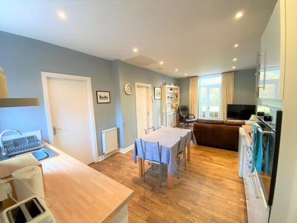 WhatsApp Image 2021-12-10 at 4.27.59 PM.jpeg