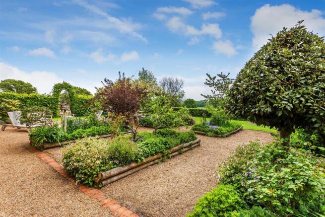 house, estate agency Alfold