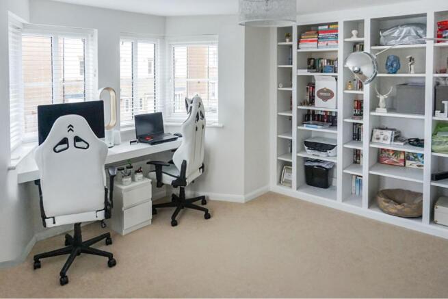 Bedroom/Lounge Two