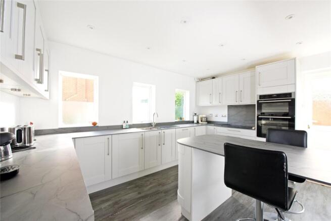 Kitchen/Breakfast