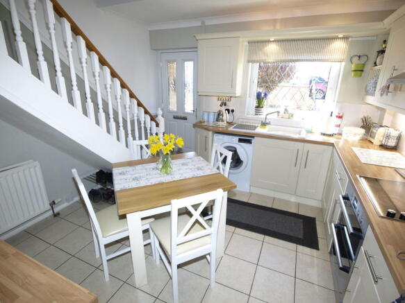 Dining kitchen