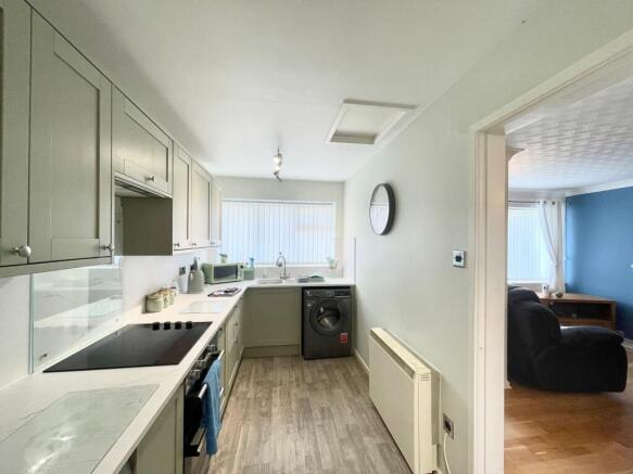 2 bed Terraced Bungalow for sale Image 10