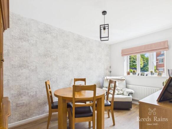 2 bed Bungalow for sale Image 5