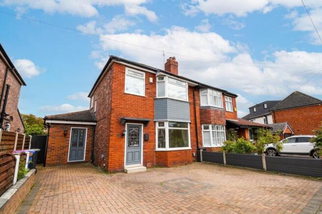 3-bed semi-detached on Peveril Road, Salford, M5, £325,000